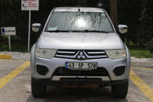 Mitsubishi L200